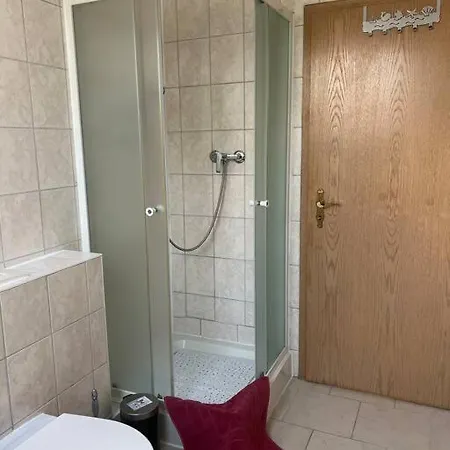Schoene Ferienwohnung Im Gruenen Hainichen Exterior photo