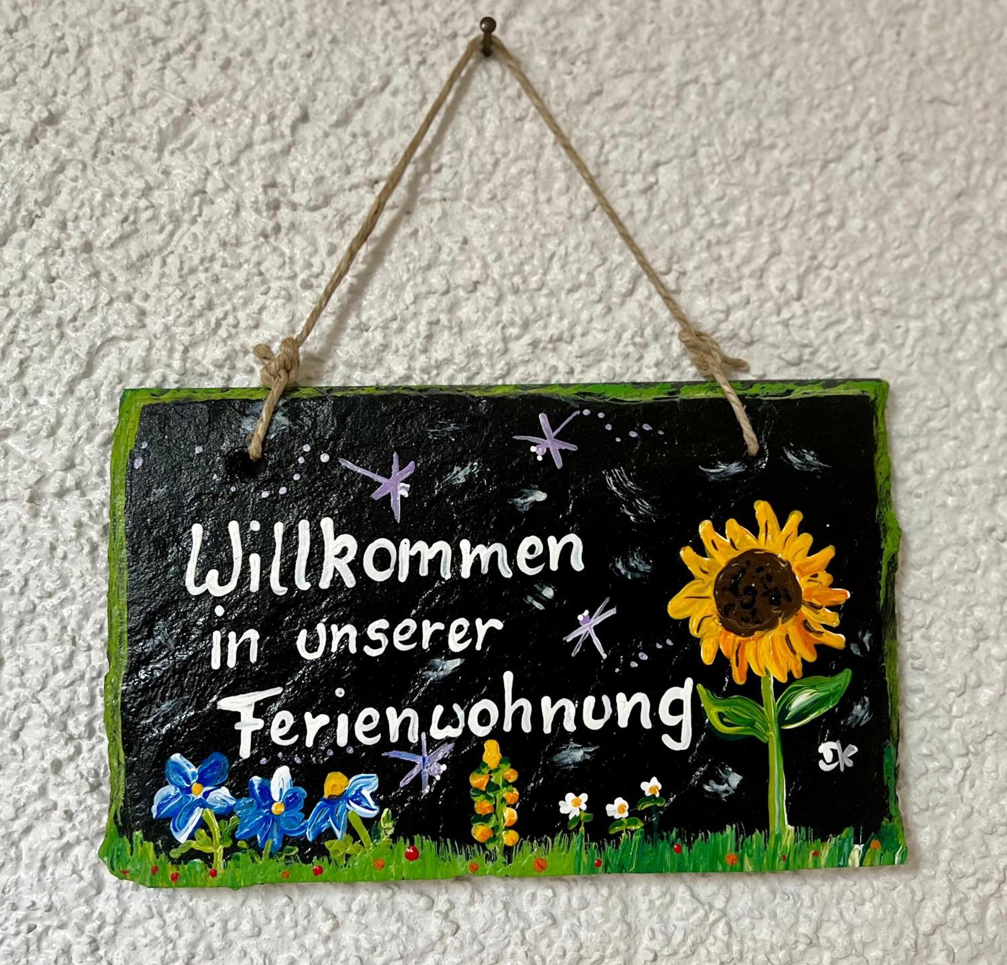 Schoene Im Gruenen *